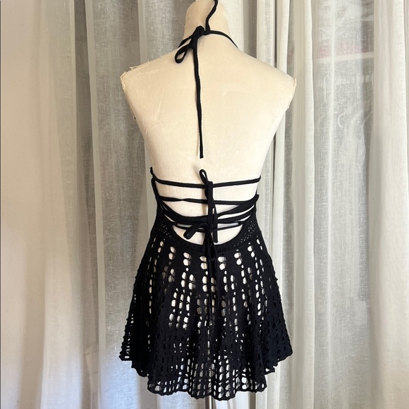 OUTCAST black swim coverup - Picture 7 of 7